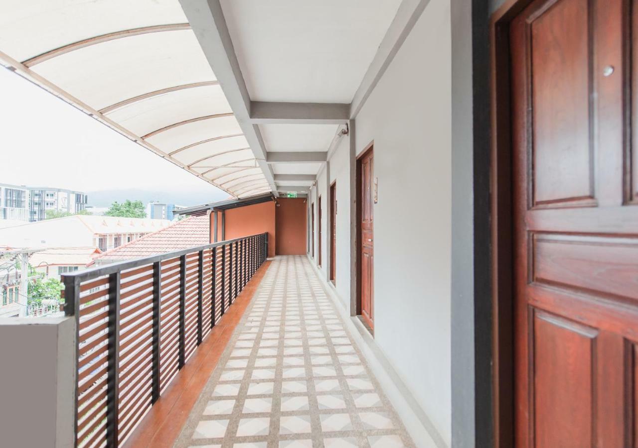 B2 Santitham Hotel Chiang Mai Exterior photo